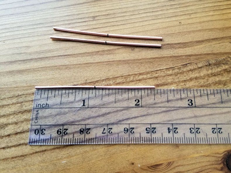 Core Wires Step 1 - Measure and cut three 16ga core wires to the length specified in the instructions. Mark the center point of each wire, as shown.