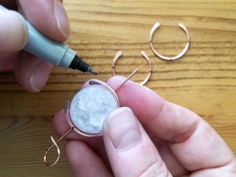 Core Wires Step 4 - Mark the hole positions of your beads on the 16ga core wires, as shown.