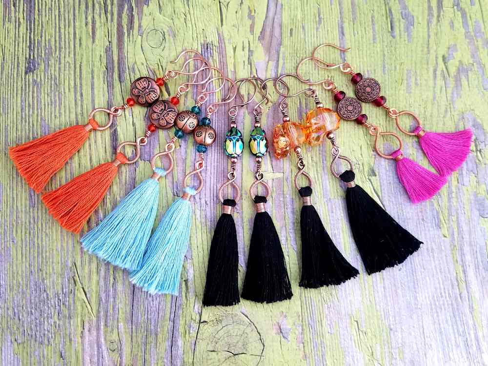 As this image illustrates, it's  easy to adapt the Spooky Halloween Tassel Earrings to any season or holiday by simply changing the color of the tassels and the beads. You can even eliminate the beaded connector entirely and use the tassels alone. 