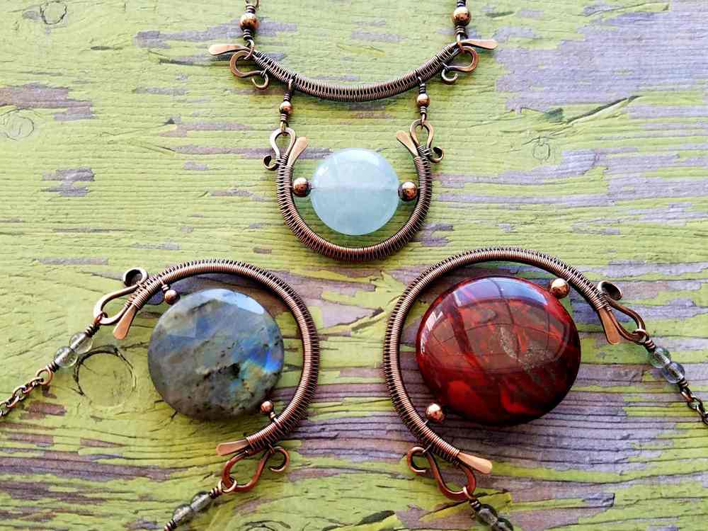 This image shows a couple of possible variations of the Egyptian Sun Pendant. You can easily modify the size of the wire woven bead frame and combine that frame with other wire woven components to make an Egyptian Sun Pendant that is uniquely your own.