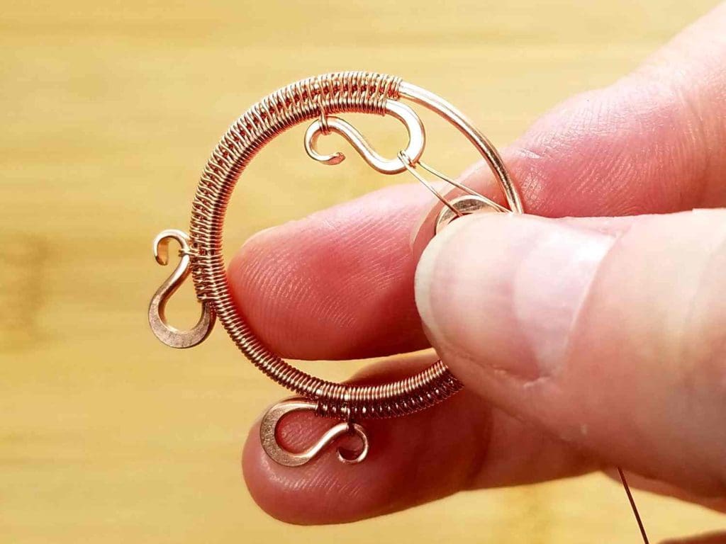 Beads Step 2 - Attach the suspension wire with two wraps around one end of Wire 1, as shown.
