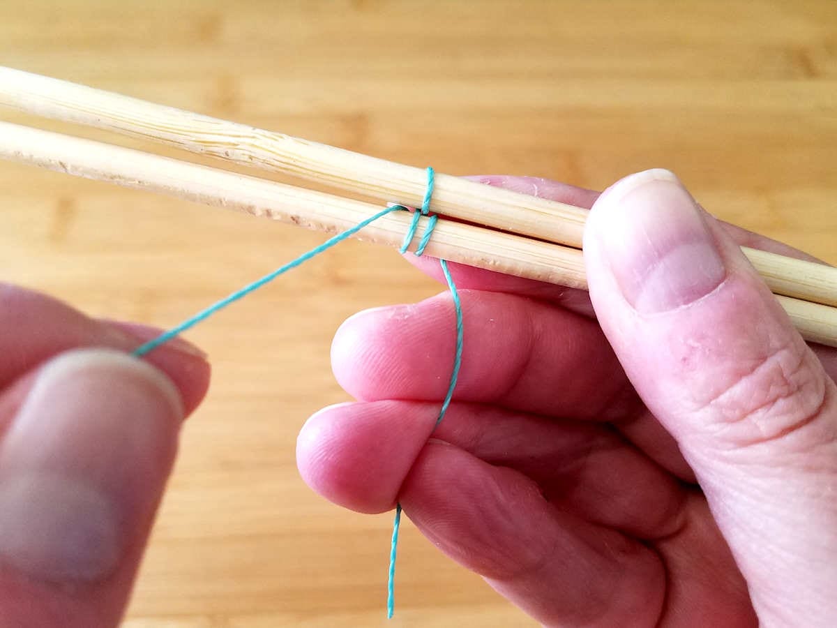 This image shows the beginning of the second pattern repeat. I've just completed the second wrap around Wire 1 and the weaving wire is in position to begin the second wrap around Wire 2.